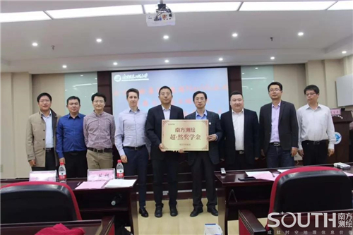 ̫������tyc4633